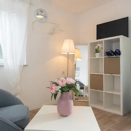 Oleander Lägenhet Malinska Exteriör bild